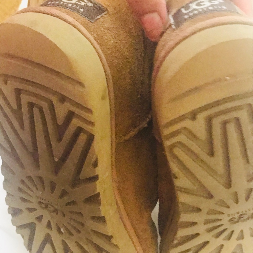 UGg - Picture 3 of 7